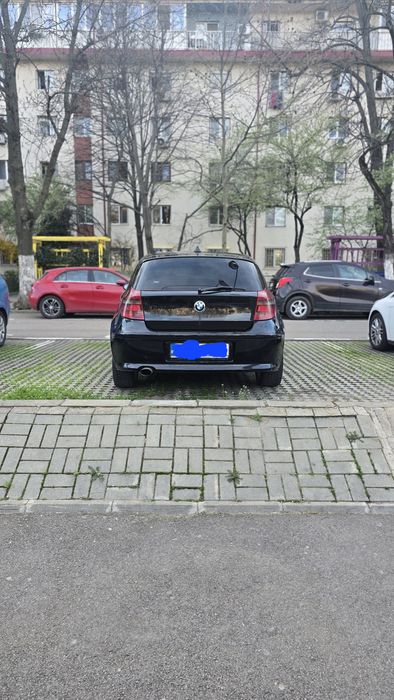 BMW Seria 1 E87 2000cmc 220cp