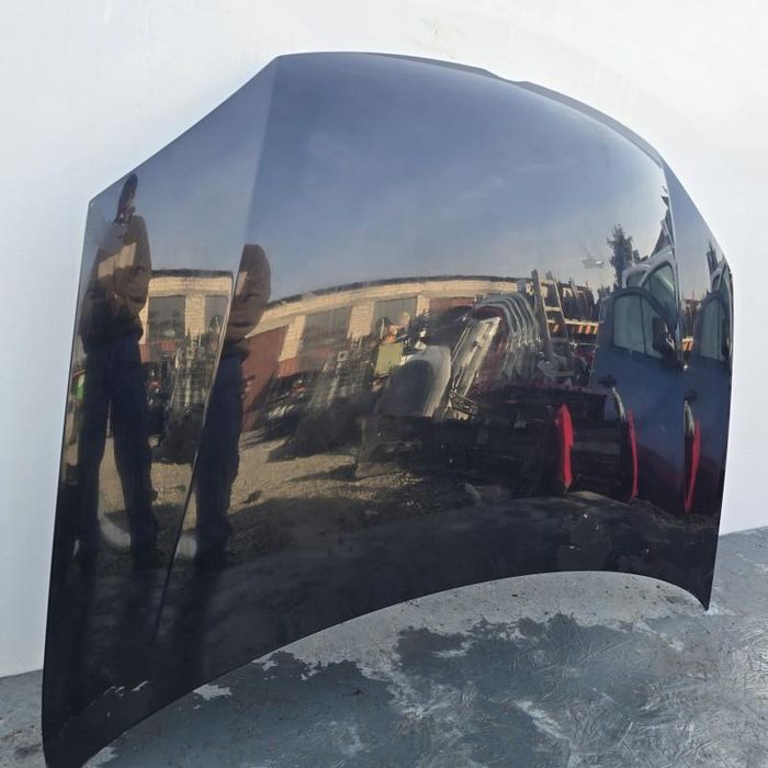 Capota motor Volkswagen Golf 5