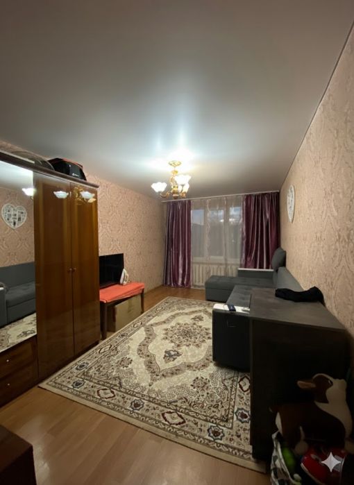 Продам квартиру на юности