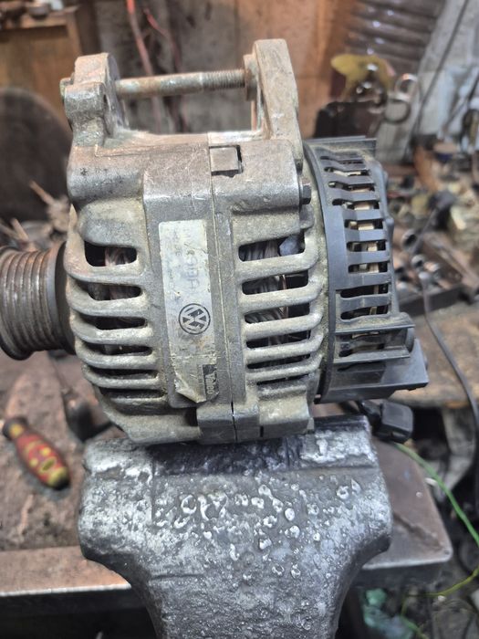 Продам генератор на Фольксваген