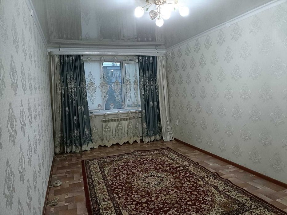 Продам 2 комнатную 8 мкр