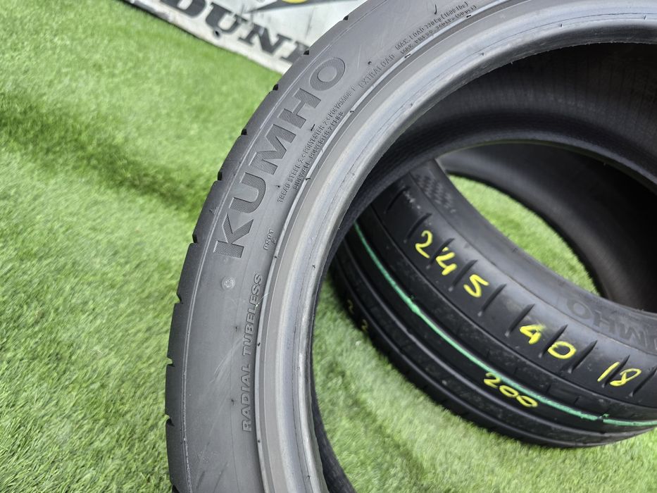 245 40 18  kumho