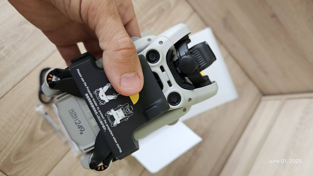 DJI Mini 4 Pro (без дистанционно управление) – 499€