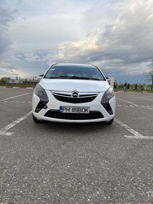 Opel Zafira C 2016 1.4benzina +GPL(din fabrica) 140cp