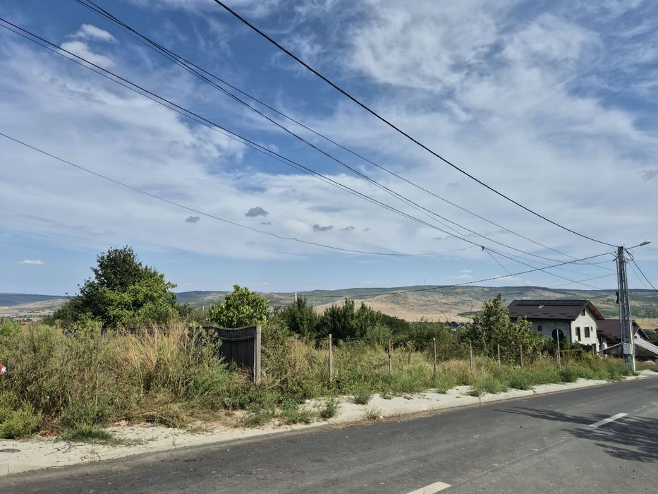 Teren 1000 mp intravilan Vaslui - 80 EUR/mp