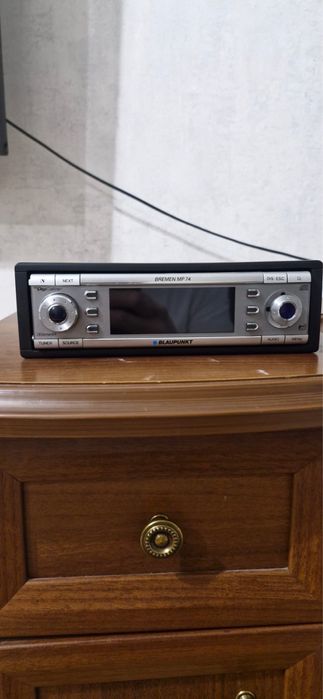 Продам автомагнитолу Blaupunkt Bremen MP76