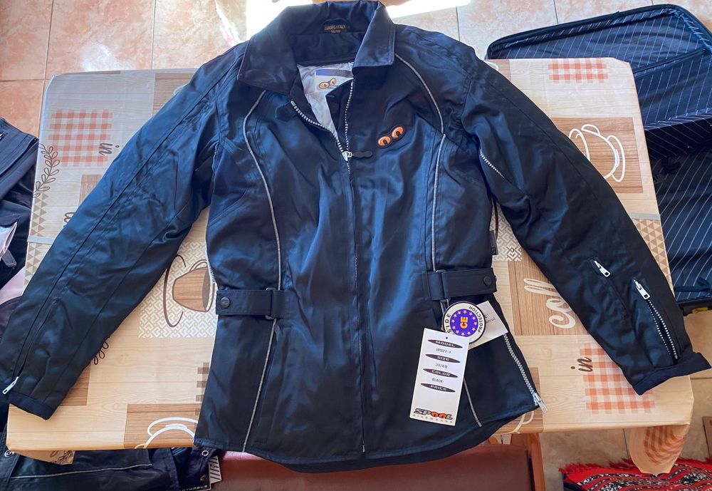 Geaca / pantaloni profesionali motocicleta (Spoon / Dainese)