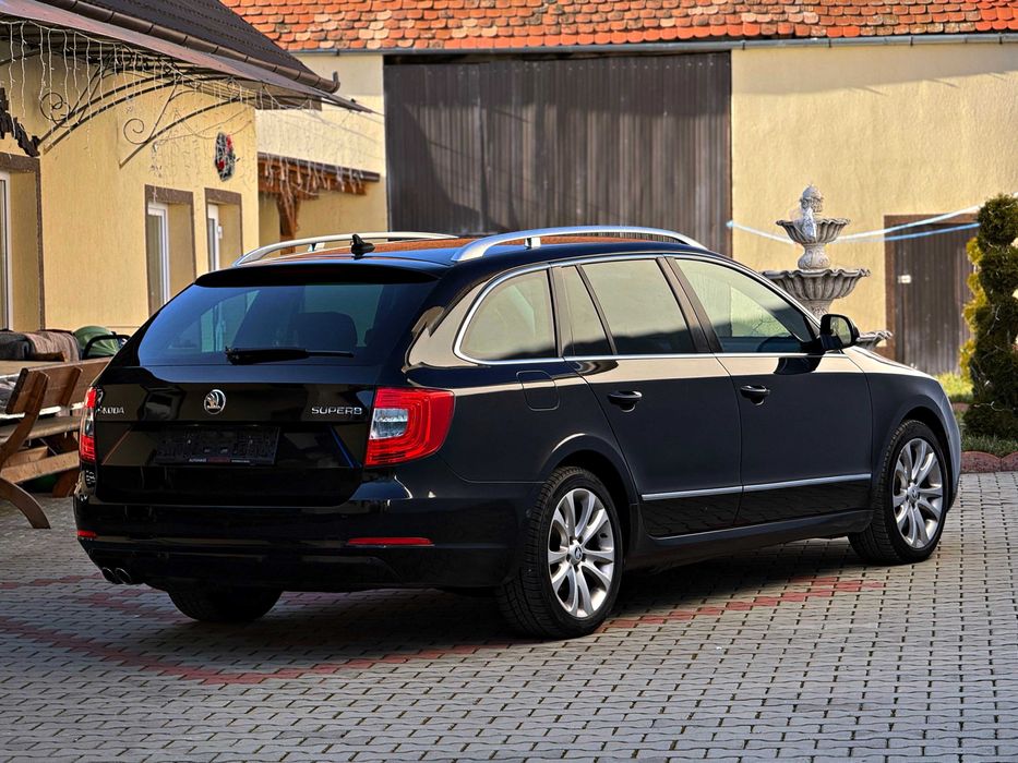 SKODA SUPERB 2.0 TDI 2014 Facelift Led Adus recent !