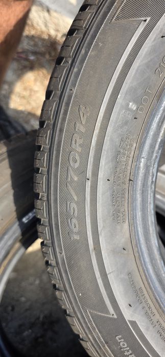Гуми 2бр 165/70/14 - 1бр- 39 евро