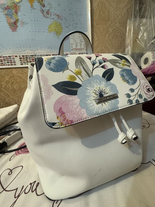 Продам рюкзак Daniele Patrici новый