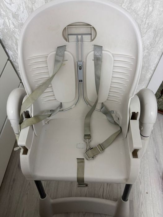 Продаю детский стульчик для кормления