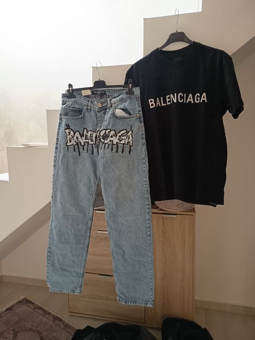 Compleu pentru bărbați blugi și tricou