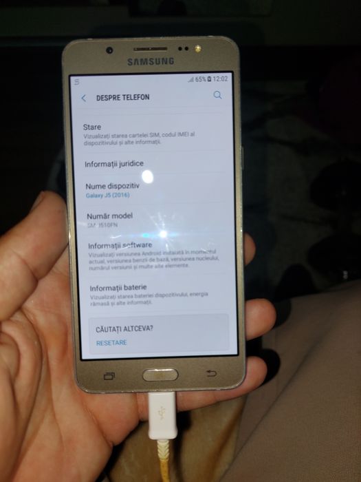Samsung Galaxy J5 2016 funcțional perfect liber de rețea preț mic.