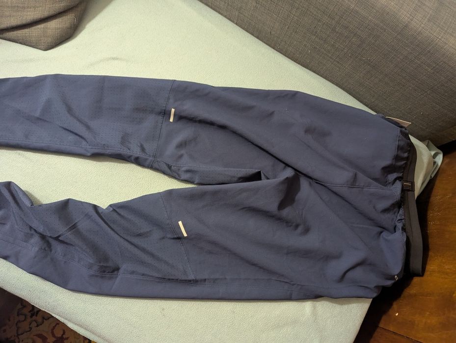 De vânzare pantaloni copii Nike