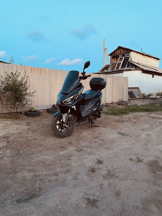Продам мопед макси