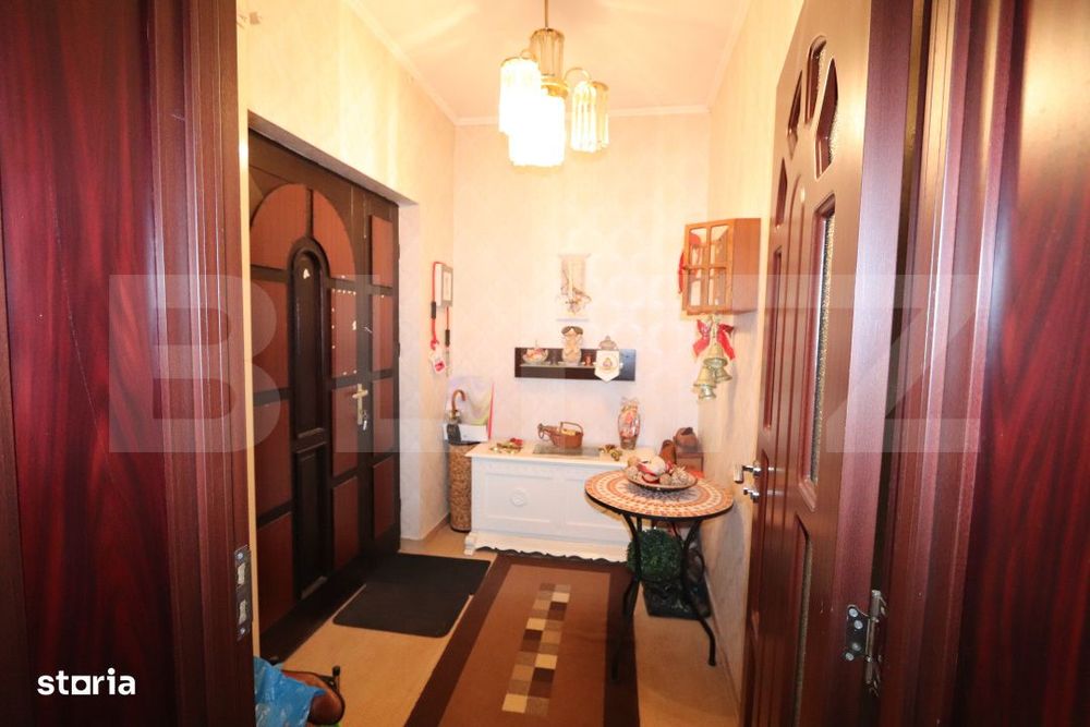 Casa P+M solida, cu teren generos, 179 mp, zona Exterior Sud - Racari