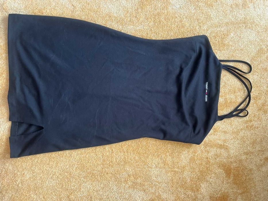 Тениска Salsa GUESS, блуза Negative Pause Jeans рокля Tommy Hilfiger