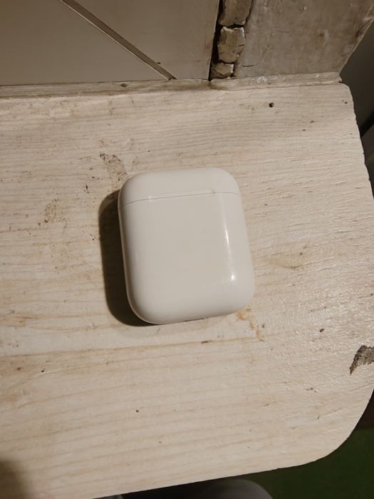 De vânzare AirPods 2