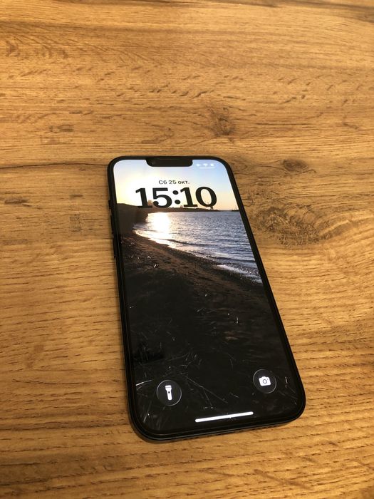 Продам Iphone 14