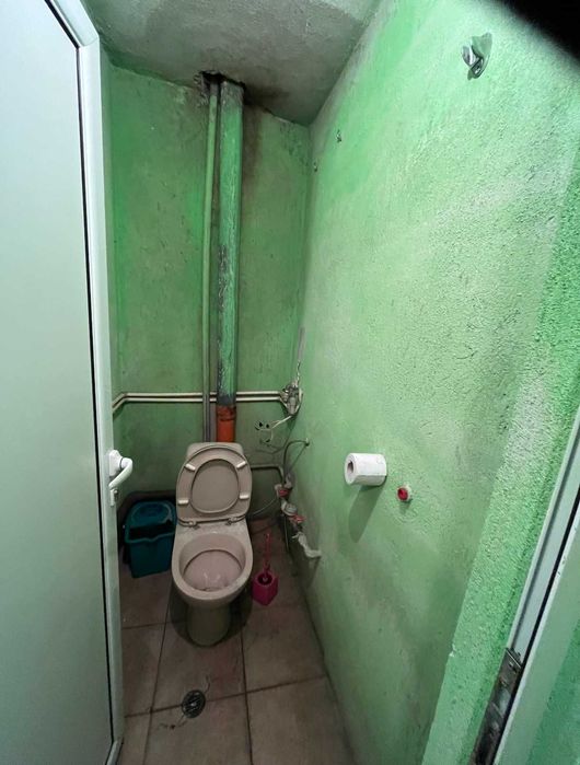 Продава се Магазин в Казанлък - 20 кв.м за 1658 €/кв.м - Снимка #3