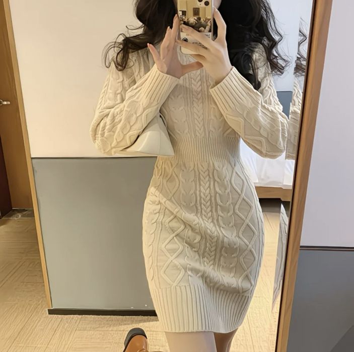 Платье вязаное теплое