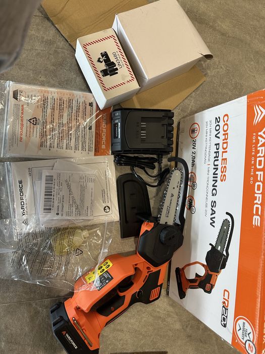 Акумулаторен трион