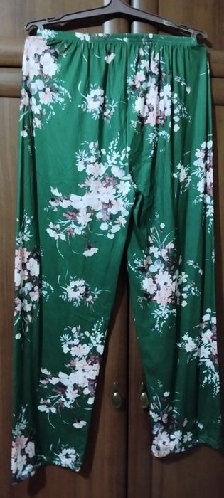 Женская пижама размер М.