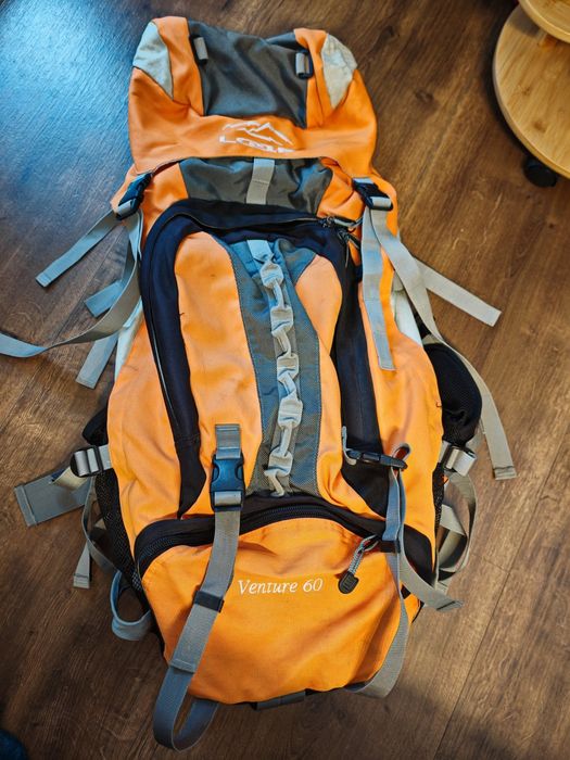 Туристическа раница Loap Venture 60