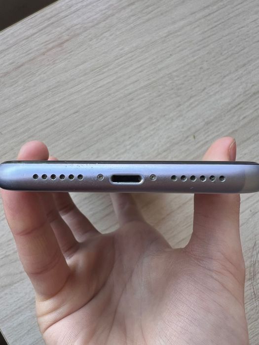 iPhone 11 128гб АКБ 73%