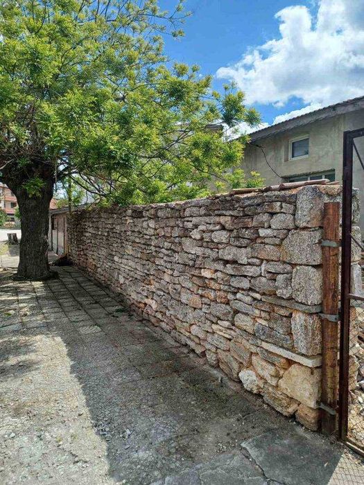 Продава се Къща в Каварна - 200 кв.м за 335 €/кв.м - Снимка #3