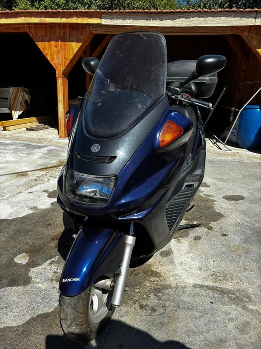 De vânzare scuter yamaha