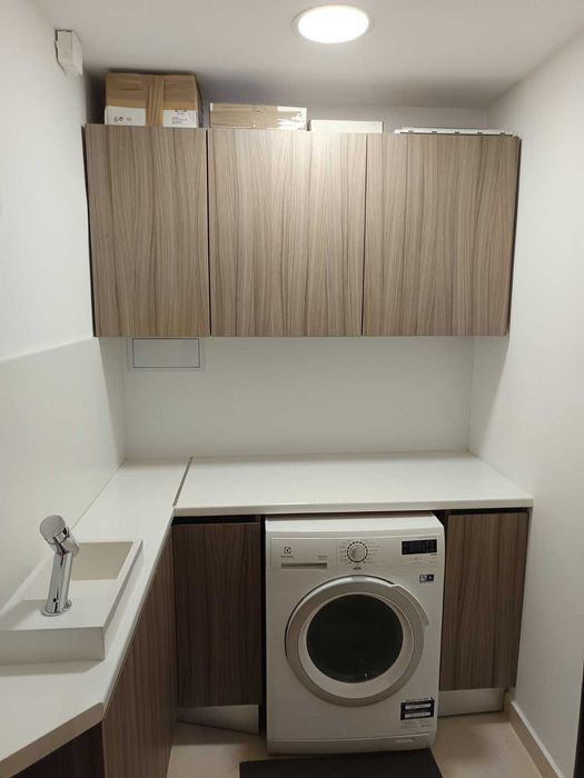 Дава се под наем Тристаен апартамент в София, Оборище - 165 кв.м за 1500 € - Снимка #6