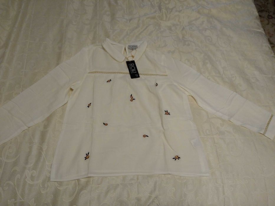 Cămășuța frumoasă dame noua de la Roh Boutique