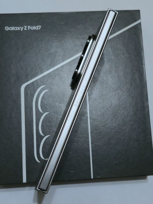 Vand/schimb Samsung Z Fold7 256gb