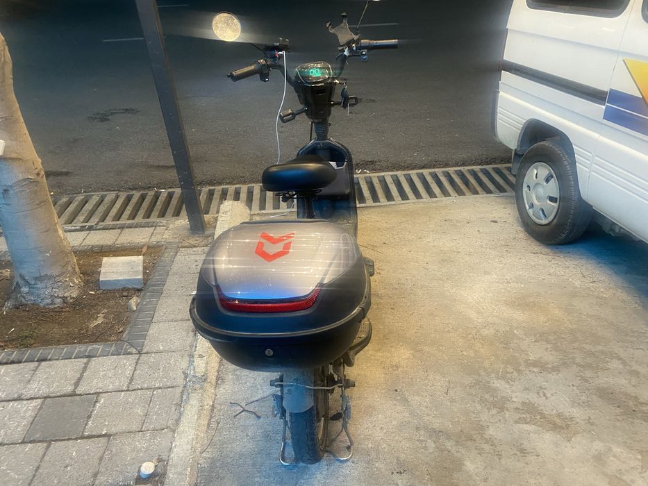 Eliktra sukuter kafoloti bilan