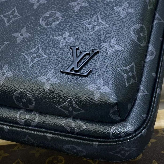 Чанта Louis vuitton avenue sling bag NEW 45303