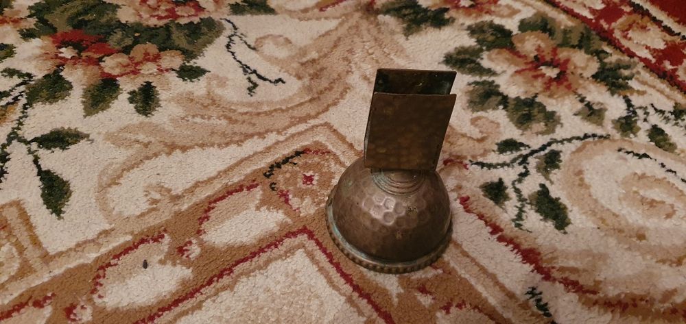 Suport șervețelele foarte vechi