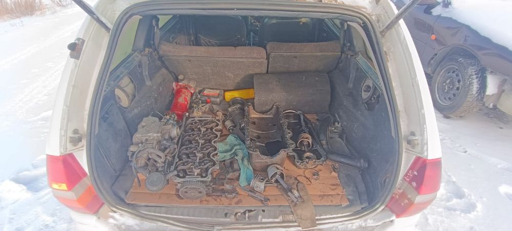 Форд экоспорт 1995г