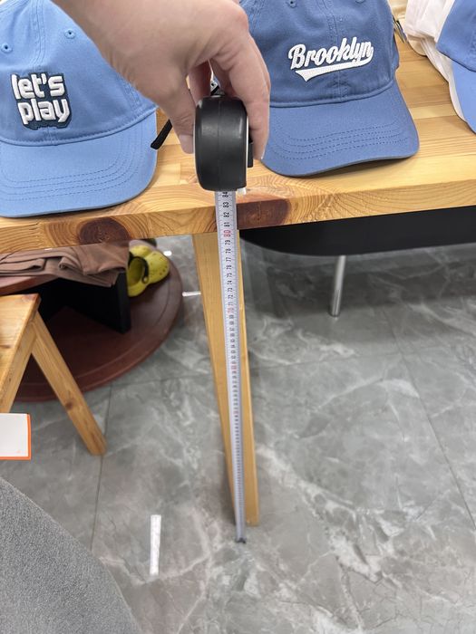 Стол из натурального дерева