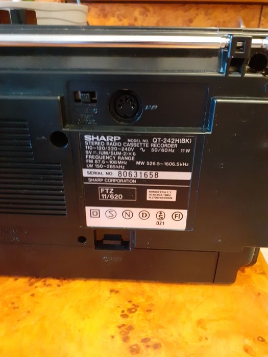Radiocasetofon Sharp mic boombox