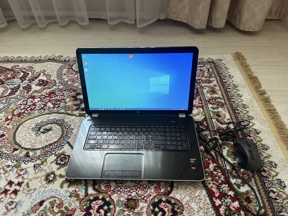 Ноутбук HP Pavilion 17