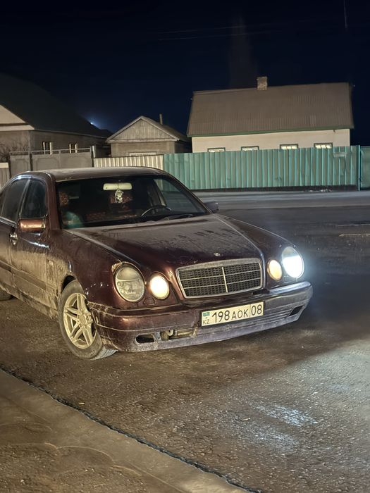 Мерс 210 сатылады