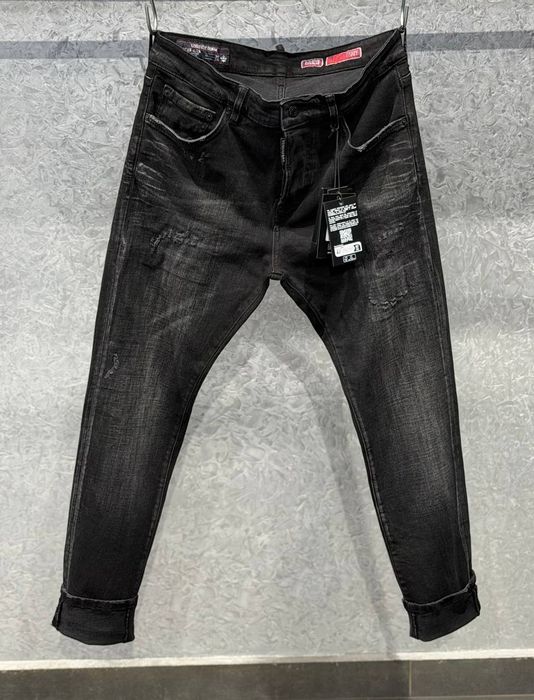 Мъжки дънки Dsquared2 сезон 2026-2027г