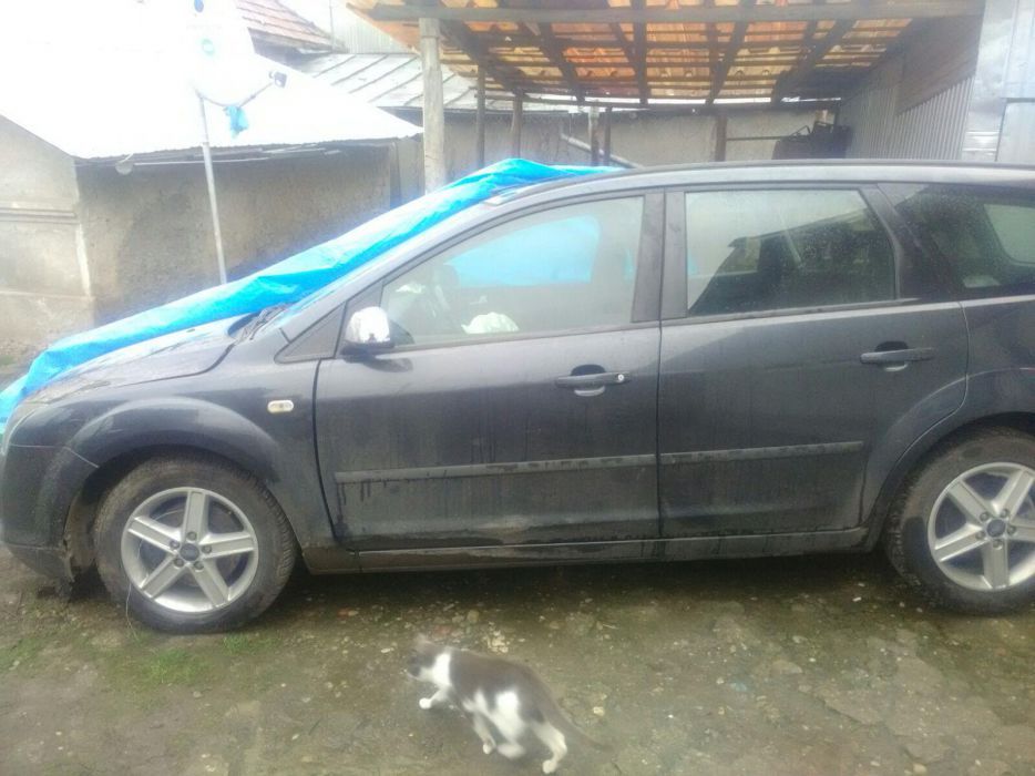 Geam ușă stop far  Ford Focus 2,geam usa Ford Focus, an 2005-2011