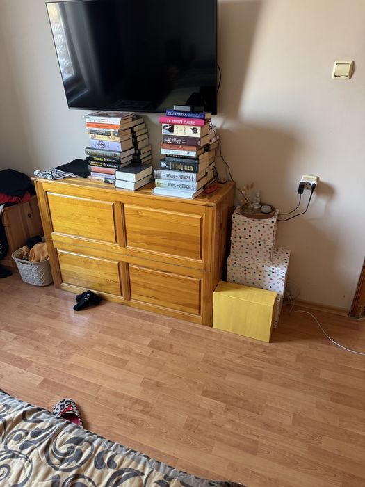 Мебели от  масив