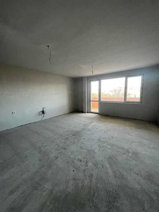 Продава се Тристаен апартамент в Велико Търново, Зона Б - 117 кв.м за 1000 €/кв.м - Снимка #2