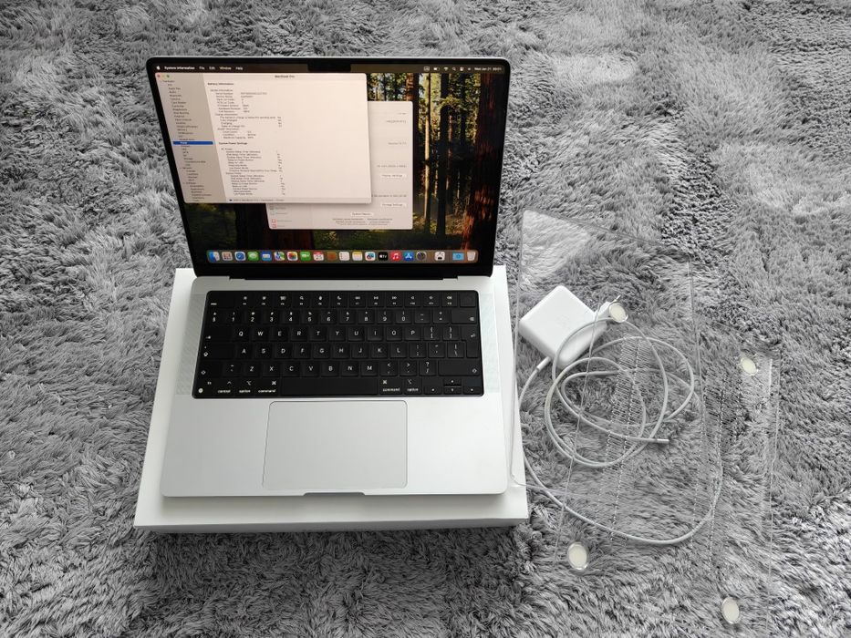 MacBook Pro 14” M1 Pro - baterie 123 cicluri