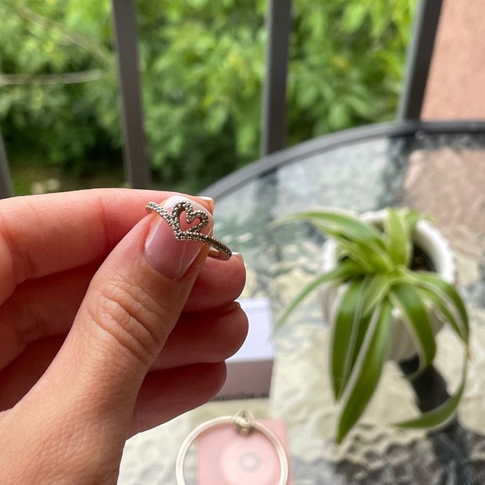 Сребърни бижута. Пръстен. Гривна.