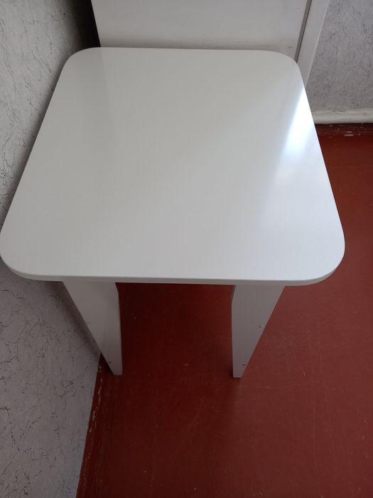 Кухонный стол новая