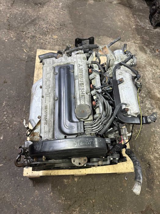 Двигатель Mitsubishi 4G63 2.0 DOHC 16v